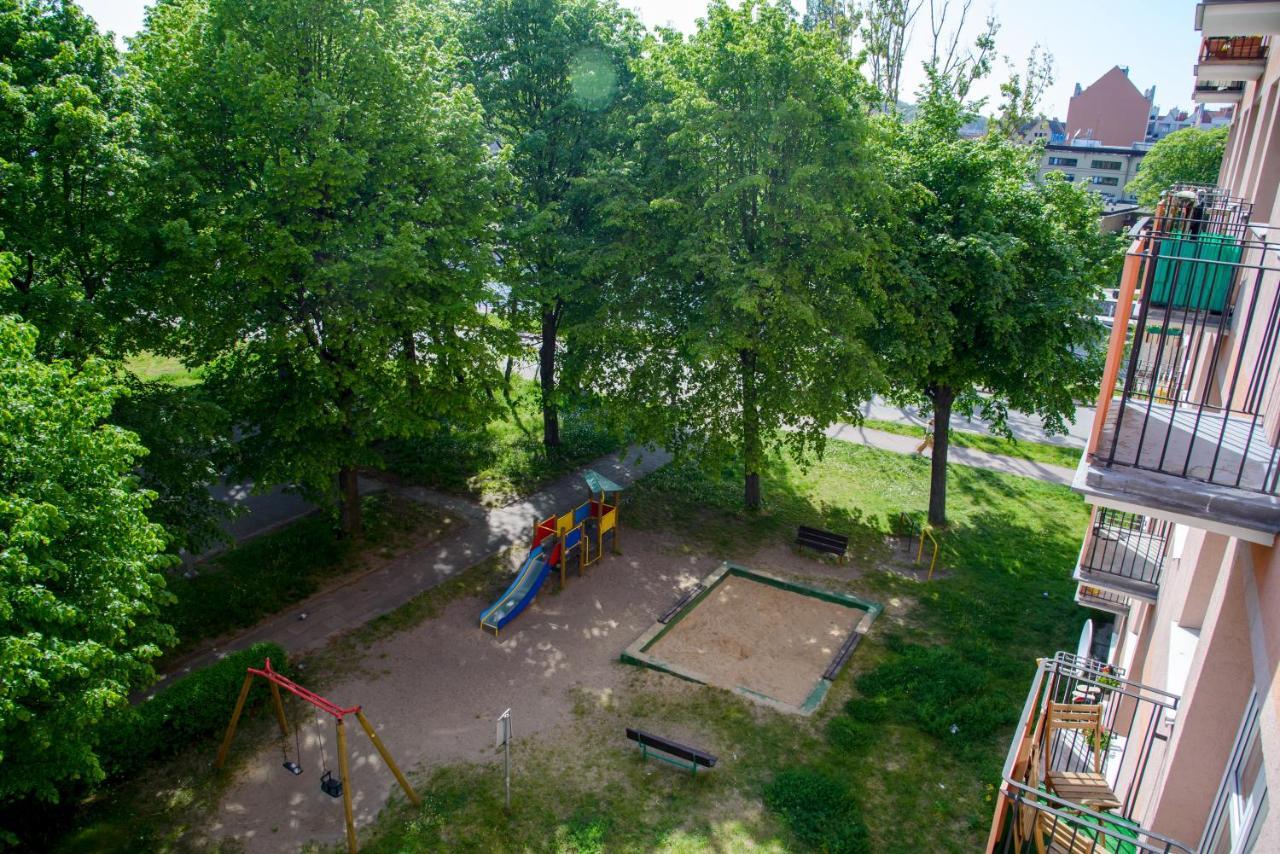 อพาร์ตเมนต์ 3 ห้องนอน 1 ห้องน้ำส่วนตัว ขนาด 46 ตร.ม. – สวนลอง Apartment กดัญสก์ ภายนอก รูปภาพ